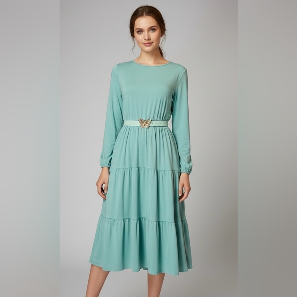 Pleated Tiered Long Sleeve Midi Dress in Mint Green